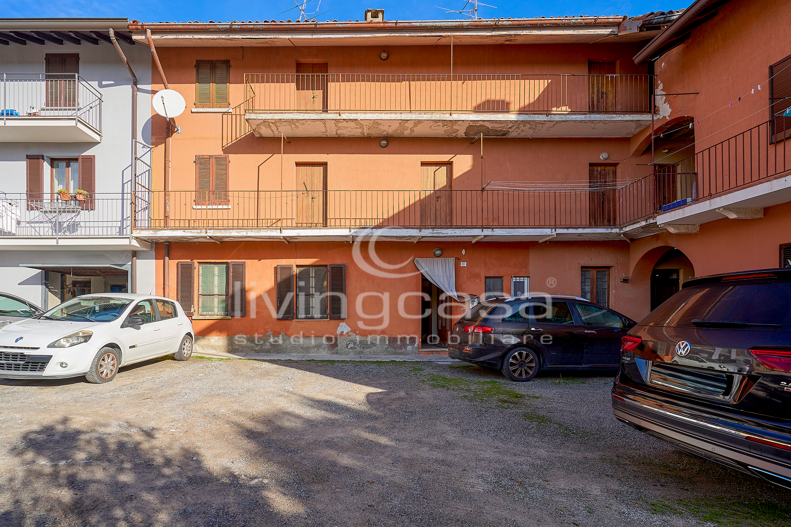 CENTRALISSIMO UFFICIO OPEN SPACE DI 122 MQ!!